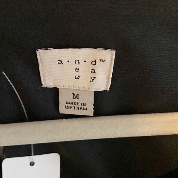 A New  Day Dress - Picture 2 of 4